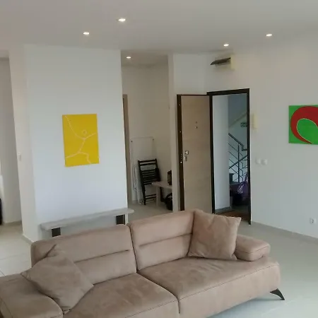 Apartmán Sara Sea View *